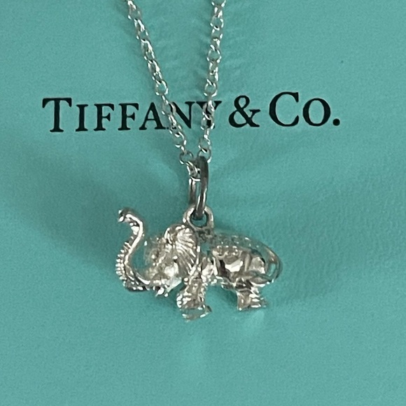 COA⭐️🐘TIFFANY & CO🐘⭐️VERY RaRe LUCKY⭐️🐘ELEPHANT🐘NECKLACE⭐️🐘OVER 30YRS OLD - Picture 5 of 8